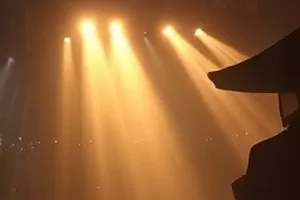 《三月的告白信》被剪夜戏重新放出的幕后画面